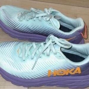 Hokas size 5.5